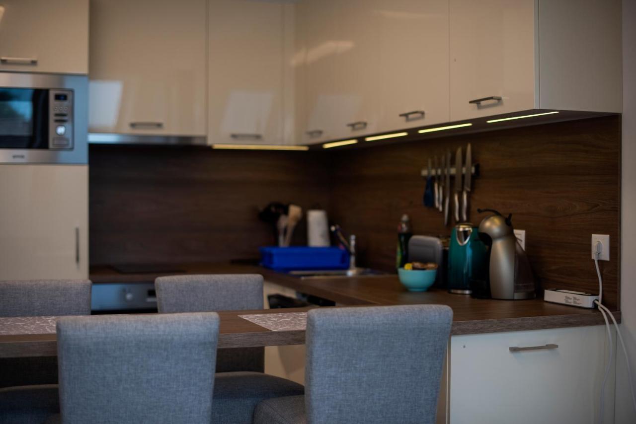 Zsuka Apartman Free Parking Pécs Eksteriør bilde